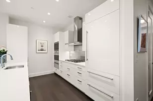 50 Liberty Drive, Boston, MA 02210 - Photo 10