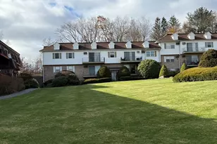 28 Williamsburg Ct, Shrewsbury, MA 01545 - Photo 14