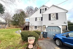 14 Beech St, Southbridge, MA 01550 - Photo 2