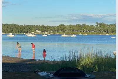 4 Ross Ave, Wareham, MA 02571 - Photo 4