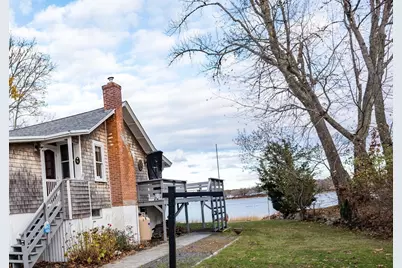 4 Ross Ave, Wareham, MA 02571 - Photo 2