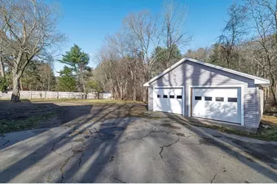 629 Grafton St, Shrewsbury, MA 01545 - Photo 28