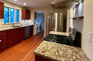 179 Central Park Dr, Holyoke, MA 01040 - Photo 20