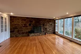 179 Central Park Dr, Holyoke, MA 01040 - Photo 26