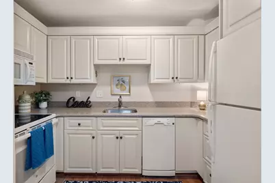 100 Parks St #32, Duxbury, MA 02332 - Photo 8