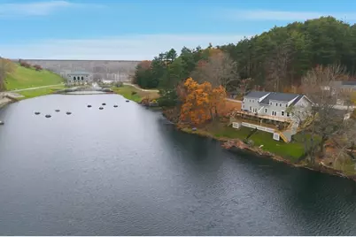 288 Grove St #288, Clinton, MA 01510 - Photo 2