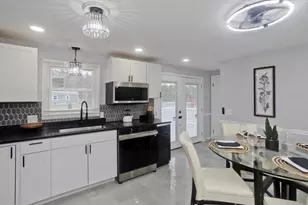 211 Glenoak Dr, Springfield, MA 01129 - Photo 12