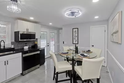 211 Glenoak Drive, Springfield, MA 01129 - Photo 10