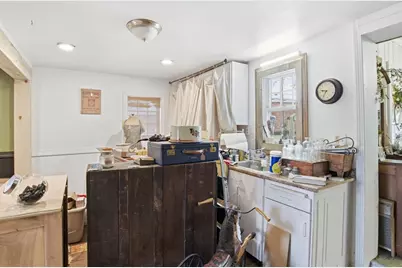 148 River St, West Springfield, MA 01089 - Photo 12