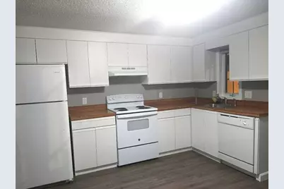 1821 Middlesex St #10, Lowell, MA 01851 - Photo 2