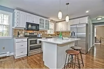 16 Oak Hill Rd, Wayland, MA 01778 - Photo 6