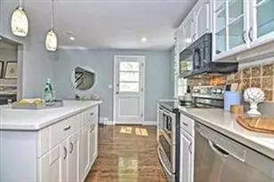 16 Oak Hill Rd, Wayland, MA 01778 - Photo 8