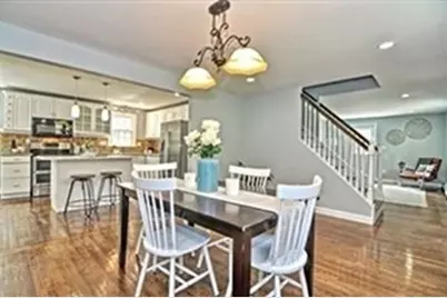 16 Oak Hill Rd, Wayland, MA 01778 - Photo 2