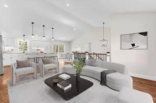 120 S St E, Raynham, MA 02767 - Photo 6