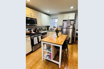 6 Baldwin Place, Boston, MA 02113 - Photo 2