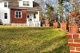 207 John Scott Blvd, Norton, MA 02766 - Photo 2