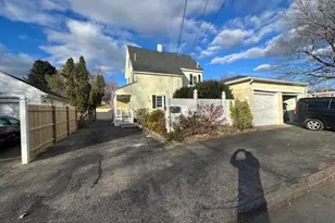 633 Plantation St, Worcester, MA 01605 - Photo 1