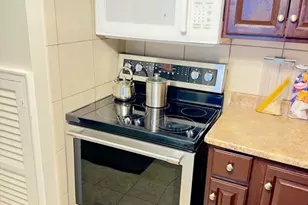 118 Oak Ln, Brockton, MA 02301 - Photo 4