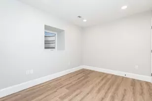 20 Sheridan Ave, Medford, MA 02155 - Photo 30