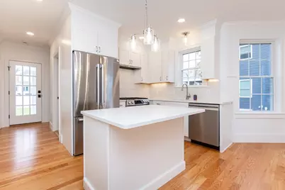 20 Sheridan Ave #20, Medford, MA 02155 - Photo 2