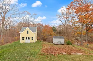 20 Calder St, Gloucester, MA 01930 - Photo 2