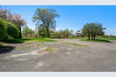 308 Maple St, Springfield, MA 01101 - Photo 8