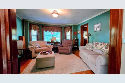 29 Winter St, Winchendon, MA 01475 - Photo 12