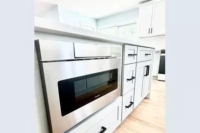 580 Broad St #1, Bridgewater, MA 02324 - Photo 6