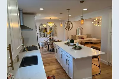 300 Kenoza St, Haverhill, MA 01830 - Photo 4