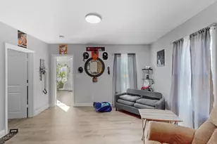 10 Huntington Ave, Blackstone, MA 01504 - Photo 8