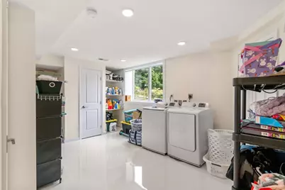 27 Hamilton Pl, Needham, MA 02494 - Photo 34