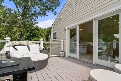 27 Hamilton Pl, Needham, MA 02494 - Photo 36