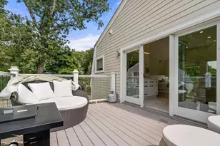 27 Hamilton Pl, Needham, MA 02494 - Photo 36