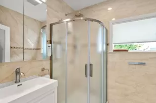 27 Hamilton Pl, Needham, MA 02494 - Photo 14