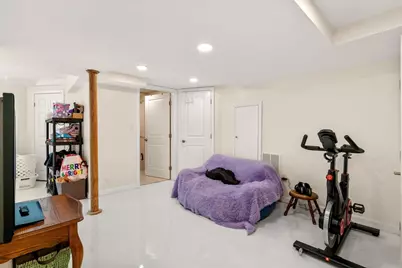 27 Hamilton Pl, Needham, MA 02494 - Photo 22