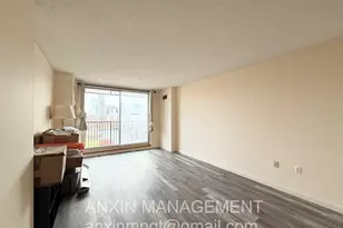 8 Museum Way, Cambridge, MA 02141 - Photo 2