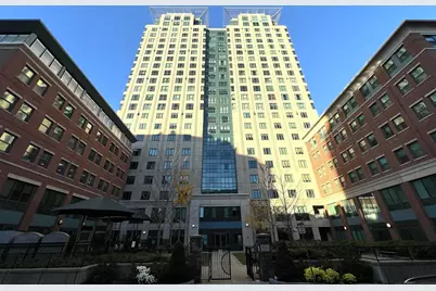1 Nassau St #1607, Boston, MA 02111 - Photo 1