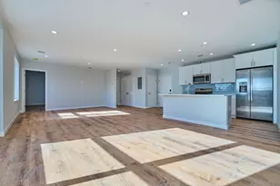 510 Willard, Quincy, MA 02169 - Photo 2