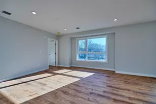 510 Willard, Quincy, MA 02169 - Photo 8