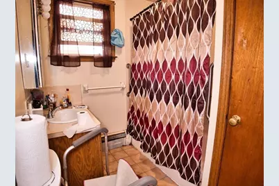 14-28 Downing St, Fall River, MA 02723 - Photo 22