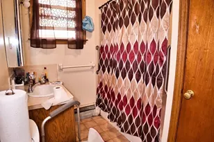 14-28 Downing St, Fall River, MA 02723 - Photo 22