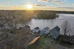 38 Colonial Rd, Webster, MA 01570 - Photo 6