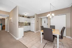 137 Franklin St, Stoneham, MA 02180 - Photo 2