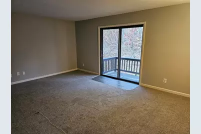 34 Thayer Pond Road #8, Oxford, MA 01537 - Photo 10