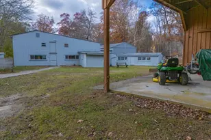 219-221 Peeptoad, Scituate, RI 02857 - Photo 12