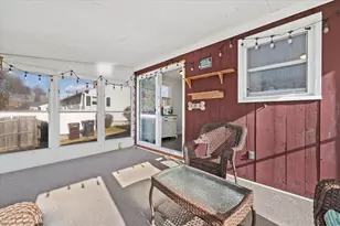 323 Southwick Rd, Westfield, MA 01085 - Photo 14