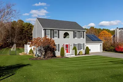 19 Oak Bluff Rd, Bourne, MA 02562 - Photo 2