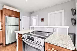 14-16 Cottage Pl, Newton, MA 02465 - Photo 18