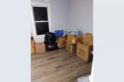 10 Edwards St, Dracut, MA 01826 - Photo 6