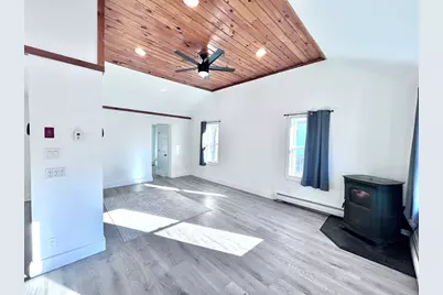 127 Beach Rd, Salisbury, MA 01952 - Photo 10